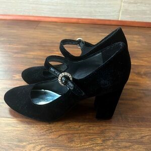 KATE SPADE Marlene Pumps in Black Size 7,5 new without tag.